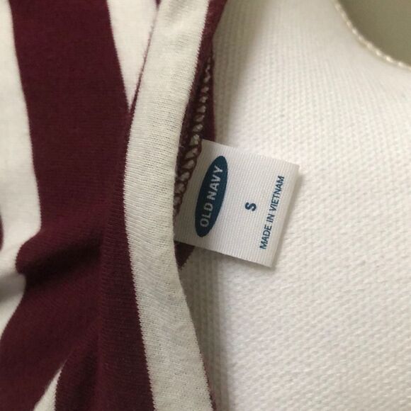 — Old Navy — Striped Shirt Burgundy & White Small - Picture 5 of 5